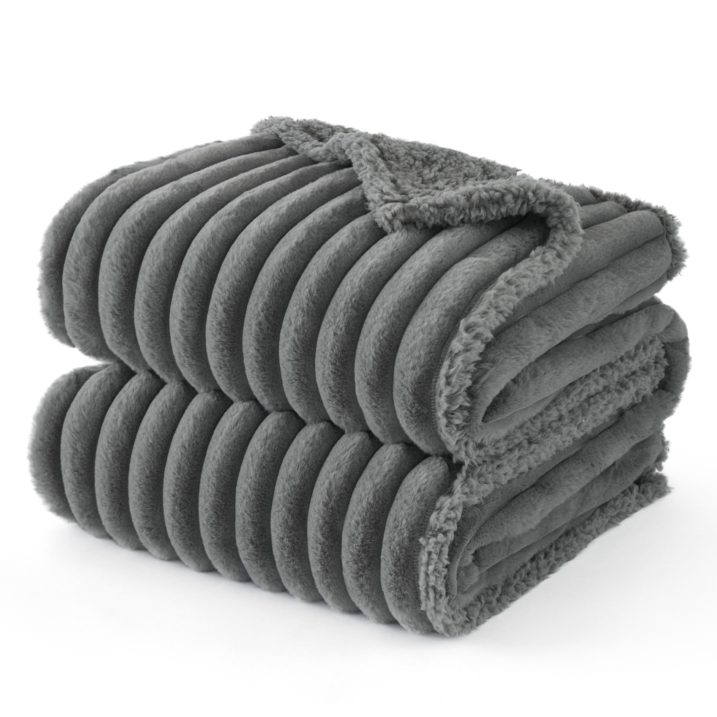 Waterproof Fleece Pet Blanket for Dogs and Cats